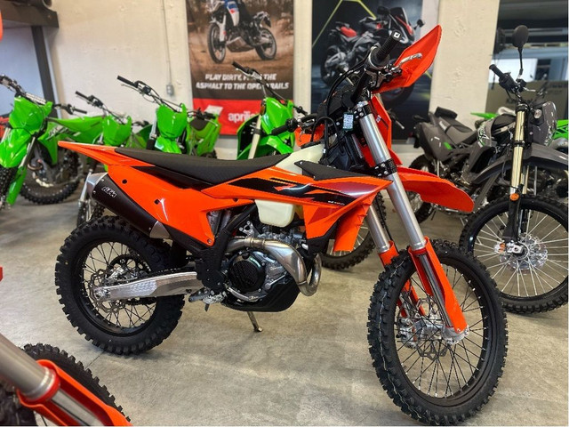 2025 KTM 450 XC-F in Dirt Bikes & Motocross in Sherbrooke - Image 2