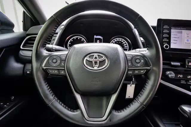 2023 Toyota Camry SE • HEATED SEATS • CP/AA • REAR CAM in Cars & Trucks in Kingston - Image 17