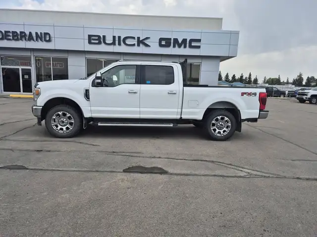 2022 Ford F-250 SUPER DUTY LARIAT in Cars & Trucks in Red Deer - Image 5