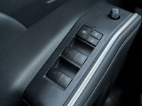 Recent Arrival!Leather, Sunroof, Priced to current Market Value, One Owner, Lane Departure Warning,... (image 9)