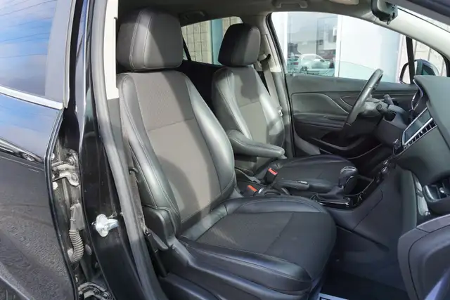 2018 Buick Encore in Cars & Trucks in Oakville / Halton Region - Image 19
