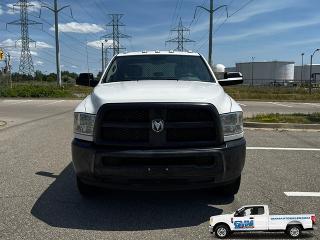 2017 Ram 3500 Dually Crew Cab Flat Bed 4WD in Cars & Trucks in City of Toronto - Image 2