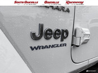4X4, CLOTH LOW-BACK FRONT HEATED BUCKET SEATS, TECHNOLOGY GROUP, BLACK MOPAR TUBULAR SIDE STEPS, PAR... (image 6)