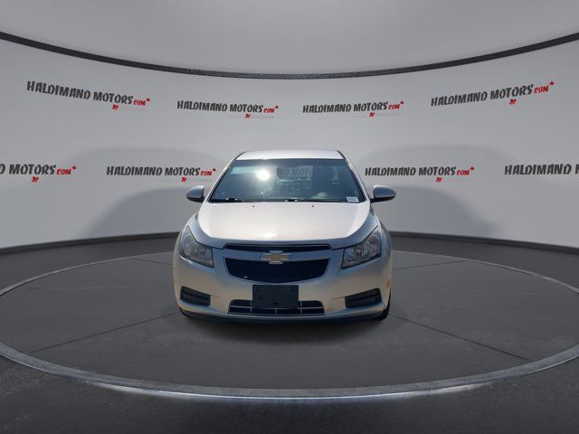 2014 Chevrolet Cruze 1LT in Cars & Trucks in Hamilton - Image 3