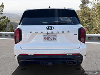Recent Arrival! 2025 Hyundai Palisade Ultimate V6 AWD *Standard Equipment is the default equipment s... (image 4)