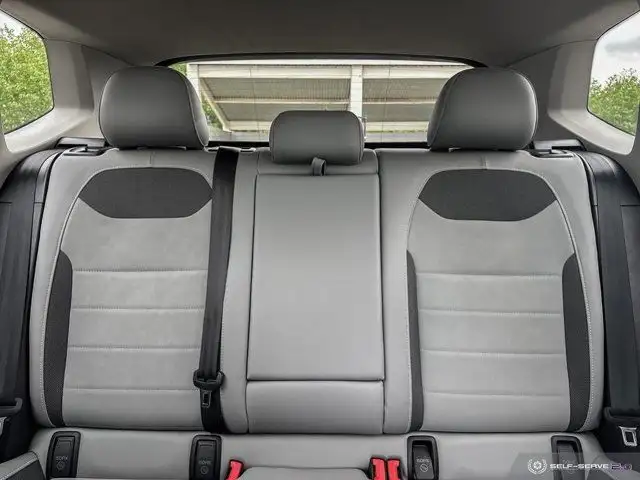 2023 Volkswagen Taos Comfortline | VW CERTIFIED | LEATHER SEATS in Cars & Trucks in Strathcona County - Image 15