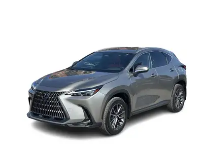 Chez Lexus, le raffinement ne vient pas au détriment de l’agrément de conduite. Venez le constater p...