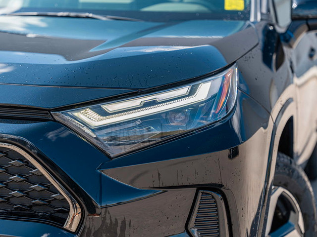 2023 Toyota RAV4 Prime SE in Cars & Trucks in Calgary - Image 4