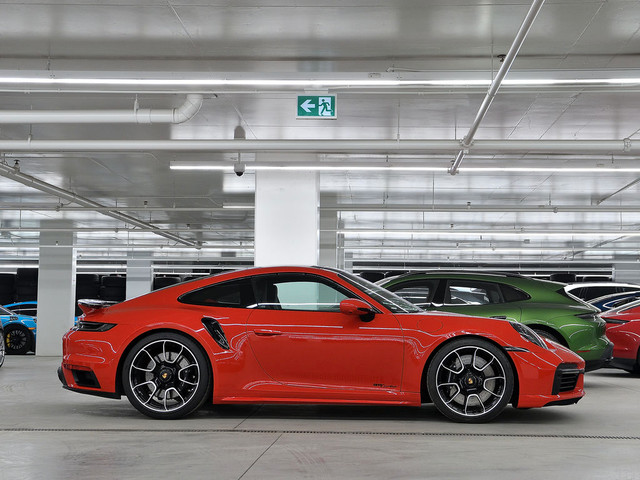 2023 Porsche 911 911 Turbo / Front Axel Lift / PASM in Cars & Trucks in Longueuil / South Shore - Image 2