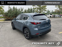 Low Mileage, Power Liftgate, Synthetic Leather Seats, Heated Seats, Apple CarPlay, Android Auto! Com... (image 3)