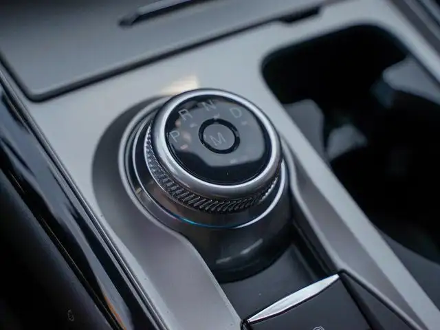 2022 Ford Explorer ST in Cars & Trucks in Windsor Region - Image 23