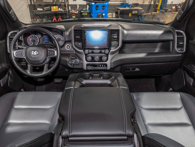 2025 Ram 1500 TRADESMAN CREW V6 4X4 *eTORQUE* CARPLAY *REG ADAPT in Cars & Trucks in Laurentides - Image 4