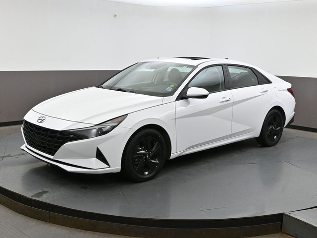 2023 Hyundai Elantra PREFERRED Preferred Tech, Navigation, Sunro in Cars & Trucks in City of Halifax - Image 4