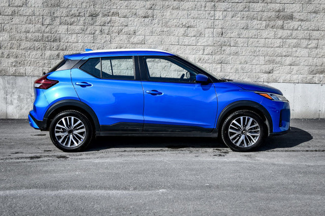 2024 Nissan Kicks SV • HEATED SEATS • CP/AA • R-V CAM in Cars & Trucks in Ottawa - Image 2