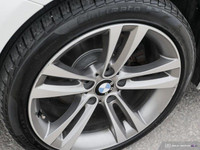 * xDrive all-wheel drive system with an 8-speed automatic transmission * Four-wheel independent susp... (image 8)
