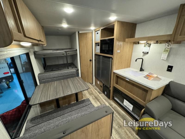 2024 Forest River RV Cherokee Wolf Den 26EV in Travel Trailers & Campers in Truro - Image 3