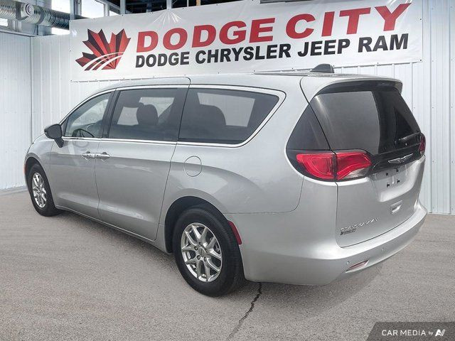 2024 Chrysler Grand Caravan SXT in Cars & Trucks in Saskatoon - Image 4