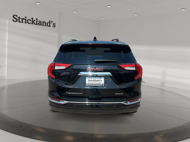 2023 GMC TERRAIN DENALI AWD in Cars & Trucks in Stratford - Image 4