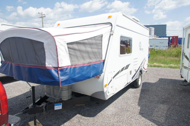2007 Forest River 180T in Travel Trailers & Campers in St. Albert - Image 3