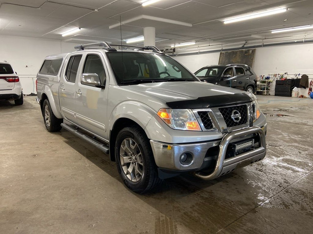 2015 Nissan Frontier SL - 4WD Crew Cab LWB LEATHER SUNROOF NAVI in Cars & Trucks in Calgary - Image 3