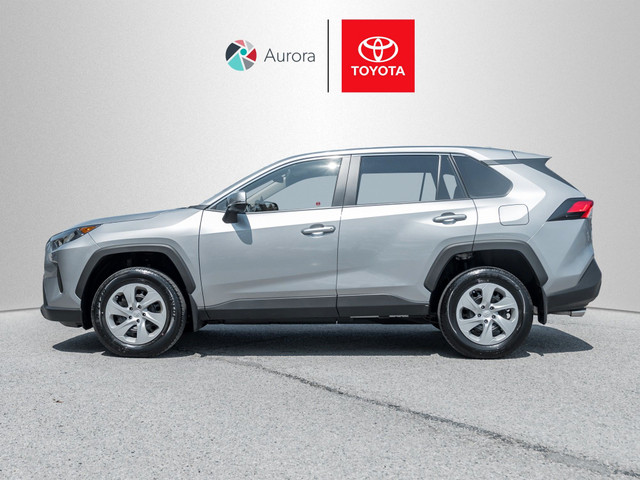 2025 Toyota RAV4 LE LE AWD, Like NEW!, Clean Carfax, One Owner in Cars & Trucks in Markham / York Region - Image 3