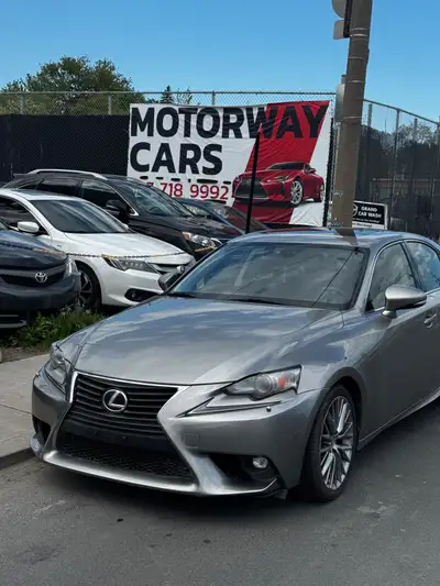 Engine: V6 Cylinder Engine 2.5L L/100Km City: 11.8 L/100Km Hwy: 8.7