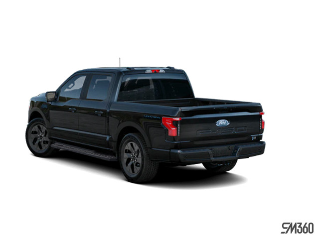 2025 Ford F-150 Lightning Flash 4WD SuperCrew 5.5' Box in Cars & Trucks in Longueuil / South Shore - Image 2