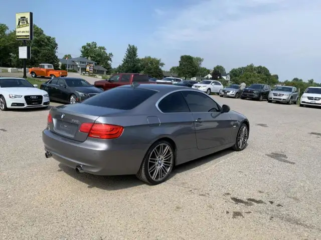 2011 BMW 3 Series 335i xDrive in Cars & Trucks in London - Image 6