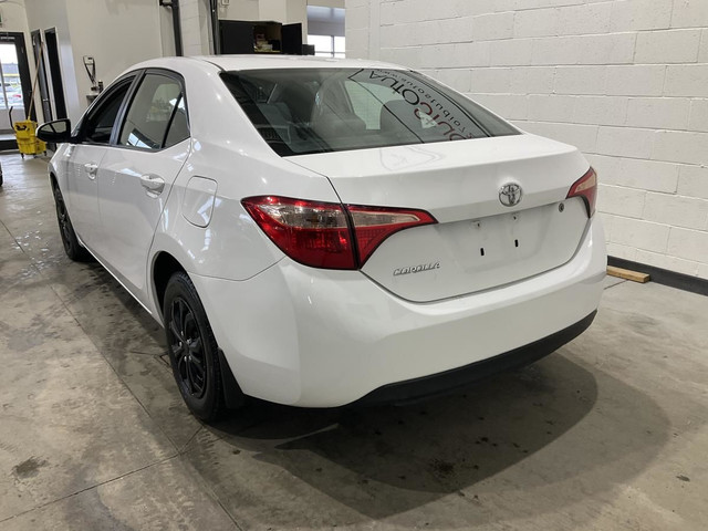 Toyota Corolla CE berline 4 portes CVT 2017 à vendre in Cars & Trucks in Laval / North Shore - Image 2