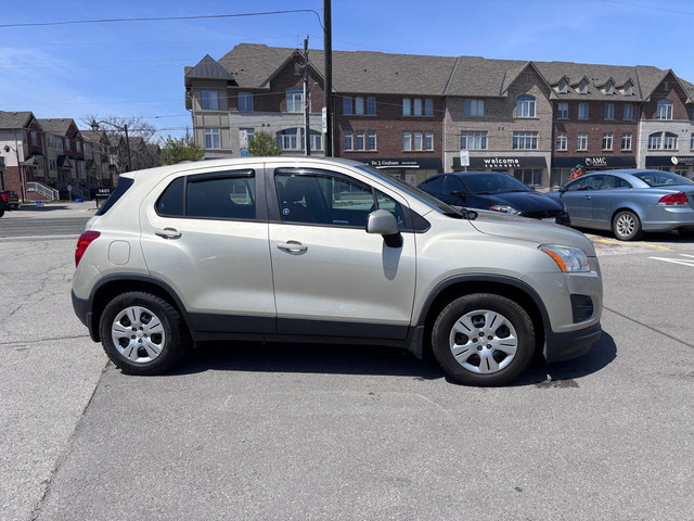 2015 Chevrolet Trax LS in Cars & Trucks in Hamilton - Image 3