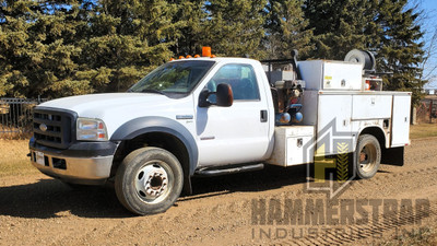 FORD F-550 XL Service Lube Truck