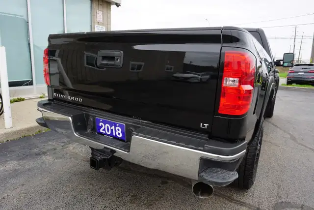 2018 Chevrolet Silverado 2500HD in Cars & Trucks in Oakville / Halton Region - Image 7