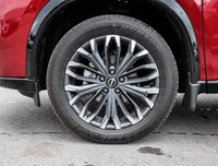 Recent Arrival! Nissan Company Demo, Top of the Line Platinum! Experience Elevated Driving with the... (image 5)