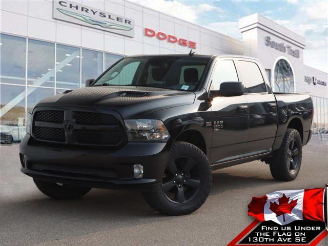 2020 Ram 1500 Classic Express 4x4 Crew Cab 5'7 Box in Cars & Trucks in Calgary