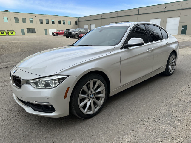 2017 BMW 320i XDRIVE 3 SERIES (FINANCING AVAILABLE) in ATVs in Strathcona County - Image 3