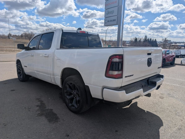2022 RAM 1500 Sport 4x4 Crew Cab 5'7 in Cars & Trucks in Medicine Hat - Image 4