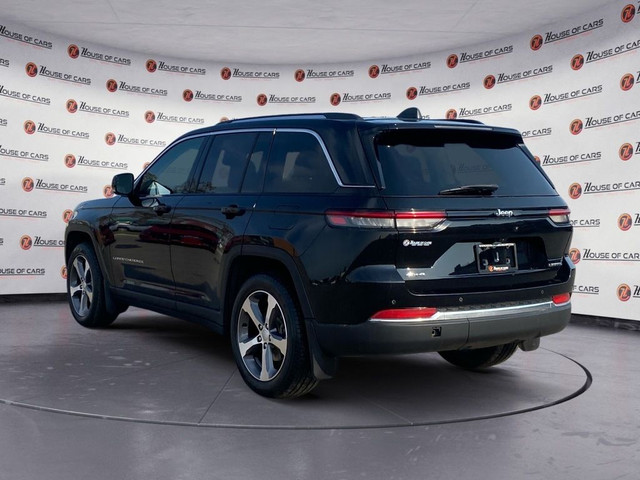 2023 Jeep Grand Cherokee Limited in Cars & Trucks in Calgary - Image 4
