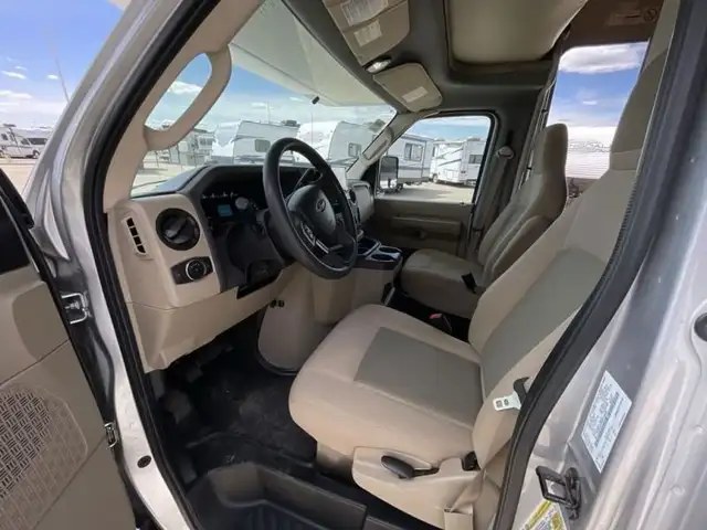 2022 Adventurer LP Class C Adventurer 19RD in RVs & Motorhomes in Abbotsford - Image 32