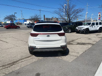 2022 Kia Sportage EX Snow White Pearl *PANORAMIC ROOF*, *BLUETOOTH*, *CLEAN CARFAX REPORT*, *LANE DE... (image 4)