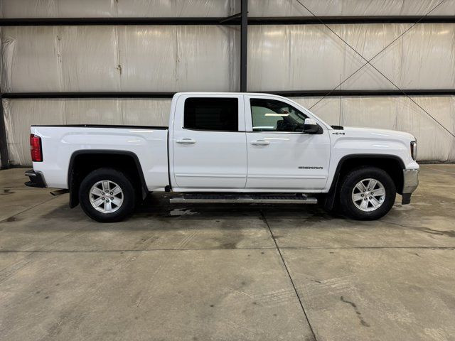 2017 GMC Sierra 1500 SLE | V8 5.3L | 4WD in Cars & Trucks in Regina - Image 4