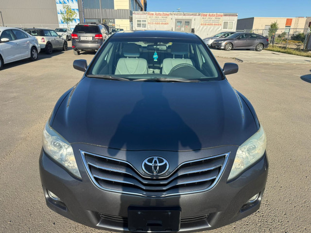 2010 Toyota Camry XLE :: Very Well Serviced in Cars & Trucks in Calgary - Image 2