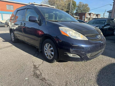 2006 TOYOTA Sienna LE / 7 PASSAGERS / 2499$