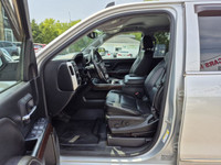 2017 GMC SIERRA 1500 SLT ! CREW CAB , 4WD , CERTIFIED , NO ACCIDENTS , VERY CLEAN CARS IN LOBO LTD.... (image 9)