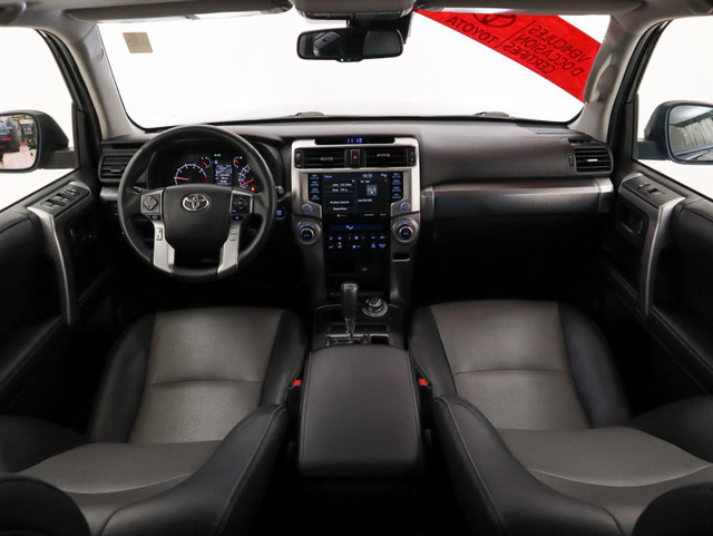 2021 Toyota 4Runner SR5 4X4, 7 PASSAGERS, CUIR, APPLE CARPLAY, A in Cars & Trucks in Longueuil / South Shore - Image 2