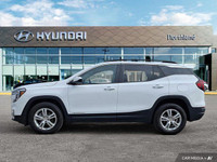 This 2022 GMC Terrain SLE, a stylish and practical SUV, is ready for your next adventure. Boasting a... (image 1)