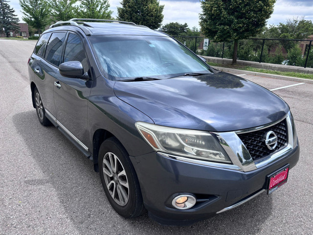2013 Nissan Pathfinder SL 4dr 4x4 CVT in Cars & Trucks in Mississauga / Peel Region - Image 2