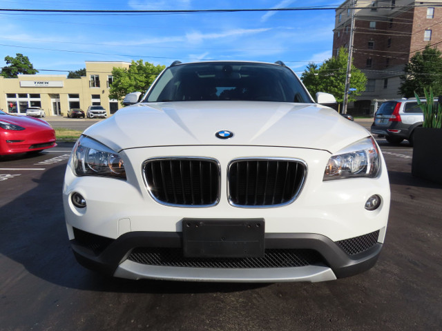2014 BMW X1 XDRIVE28i AWD - LEATHER - MOONROOF !!! in Cars & Trucks in Oakville / Halton Region - Image 3