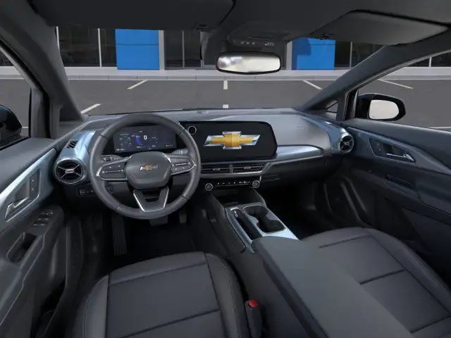 2025 Chevrolet Equinox EV LT in Cars & Trucks in Gatineau - Image 16