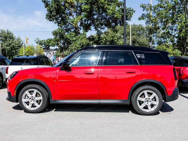 2025 MINI Countryman S | CPO | Premier+ | Classic | 1 Owner No A in Cars & Trucks in City of Toronto - Image 3