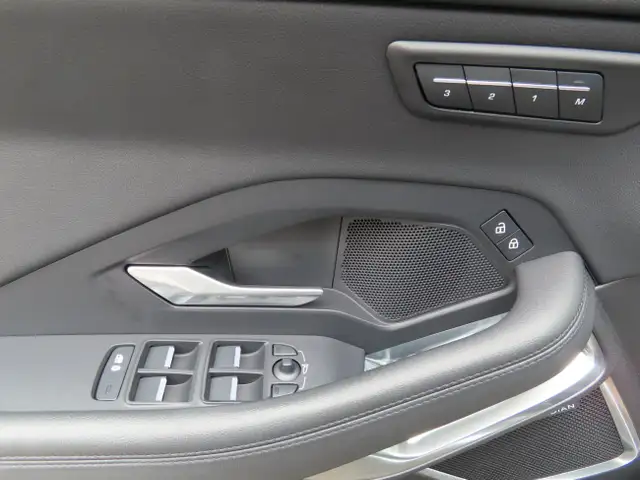 2021 Jaguar E-PACE SE P250 AWD - Navigation - 1 OWNER CAR !!! in Cars & Trucks in Oakville / Halton Region - Image 32